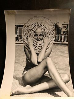 Ursula Andress feet photo thumbnail