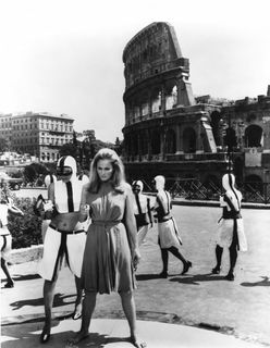 Ursula Andress feet photo thumbnail