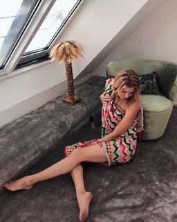 Ursula Karven feet photo 16