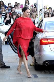 Ursula Strauss feet photo 20
