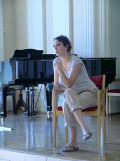 Ursula Strauss feet photo 15