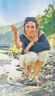 Ursula Strauss feet photo 3
