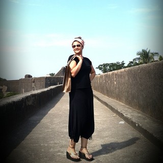 Urvashi Dholakia feet photo 17