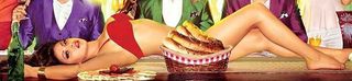Urvashi Rautela feet photo thumbnail