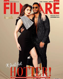 Urvashi Rautela feet photo thumbnail