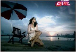 Urvashi Sharma feet photo 16