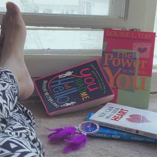 Urwa Hocane feet photo 7