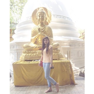 Urwa Hocane feet photo 10