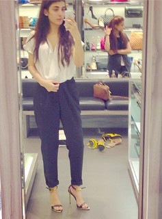 Urwa Hocane feet photo 2