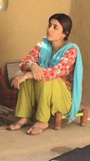 Urwa Hocane feet photo 6