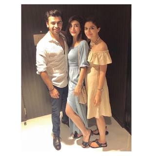 Urwa Hocane feet photo 20