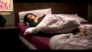 Urwa Hocane feet photo 12