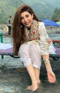 Urwa Hocane feet photo 11