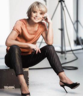Uschi Glas feet photo thumbnail
