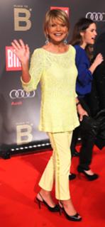 Uschi Glas feet photo thumbnail