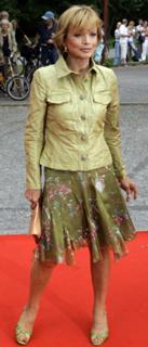 Uschi Glas feet photo thumbnail