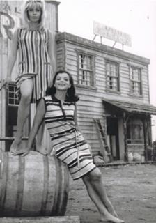 Uschi Glas feet photo thumbnail