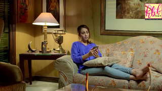 Ushna Shah feet photo 5