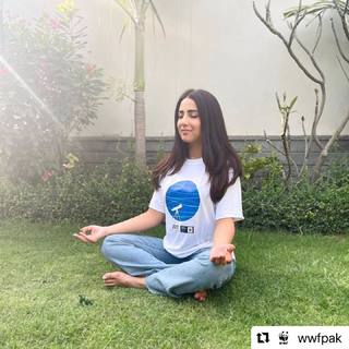 Ushna Shah feet photo 2