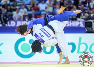 Uta Abe feet photo 17