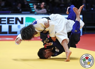 Uta Abe feet photo 15