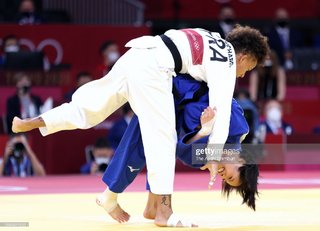 Uta Abe feet photo 14