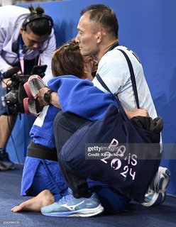 Uta Abe feet photo 20