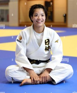 Uta Abe feet photo 11
