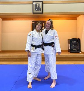 Uta Abe feet photo 20