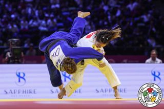 Uta Abe feet photo 10