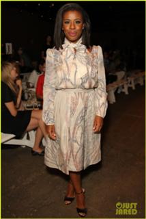 Uzo Aduba feet photo 3
