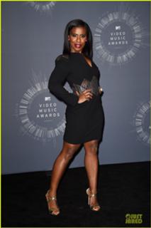 Uzo Aduba feet photo 20