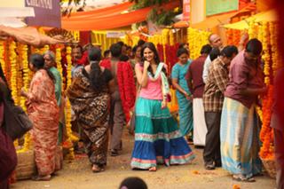 Vaani Kapoor feet photo thumbnail