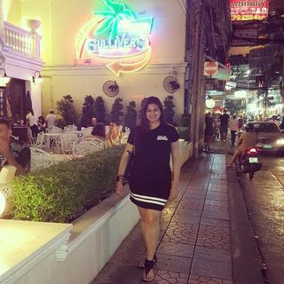 Vahbbiz Dorabjee feet photo 12