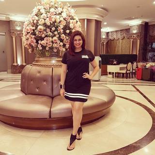 Vahbbiz Dorabjee feet photo 12