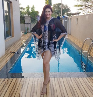 Vahbbiz Dorabjee feet photo 6