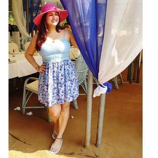 Vahbbiz Dorabjee feet photo 8
