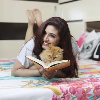 Vahbbiz Dorabjee feet photo 2