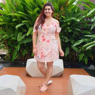 Vahbbiz Dorabjee feet photo 16
