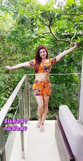 Vahbbiz Dorabjee feet photo 9