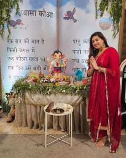 Vahbbiz Dorabjee feet photo 18