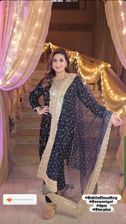 Vahbbiz Dorabjee feet photo 15