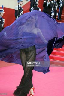 Vahina Giocante feet photo 3