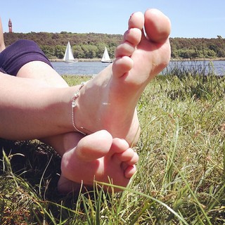 Vajra Tekpreet Kaur feet photo thumbnail