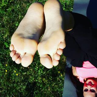Vajra Tekpreet Kaur feet photo thumbnail