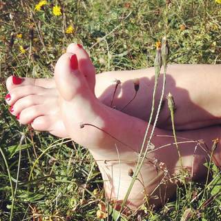 Vajra Tekpreet Kaur feet photo thumbnail