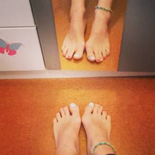 Vajra Tekpreet Kaur feet photo thumbnail