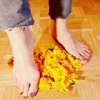 Vajra Tekpreet Kaur feet photo thumbnail