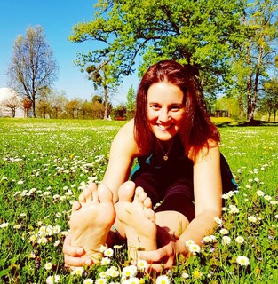 Vajra Tekpreet Kaur feet photo thumbnail