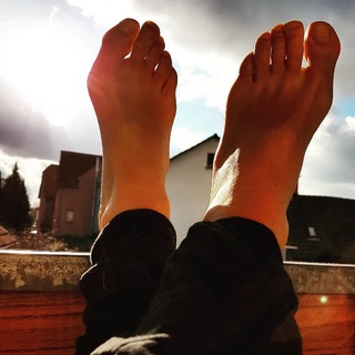 Vajra Tekpreet Kaur feet photo thumbnail